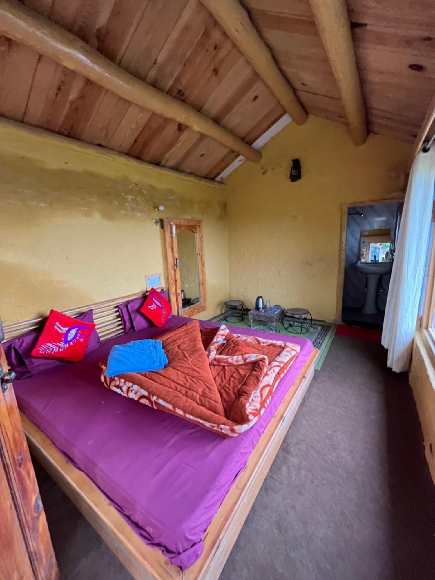 Apple Garden Cottages And Restaurant Dhanaulti Extérieur photo